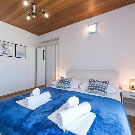 Apartments With A Parking Space Brela, Makarska - 16603 Quarto foto