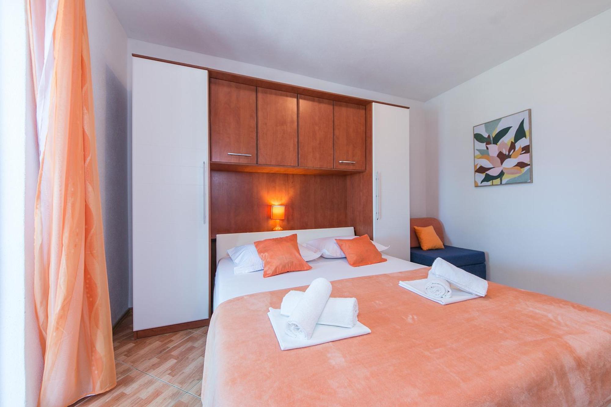 Apartments With A Parking Space Brela, Makarska - 16603 Quarto foto