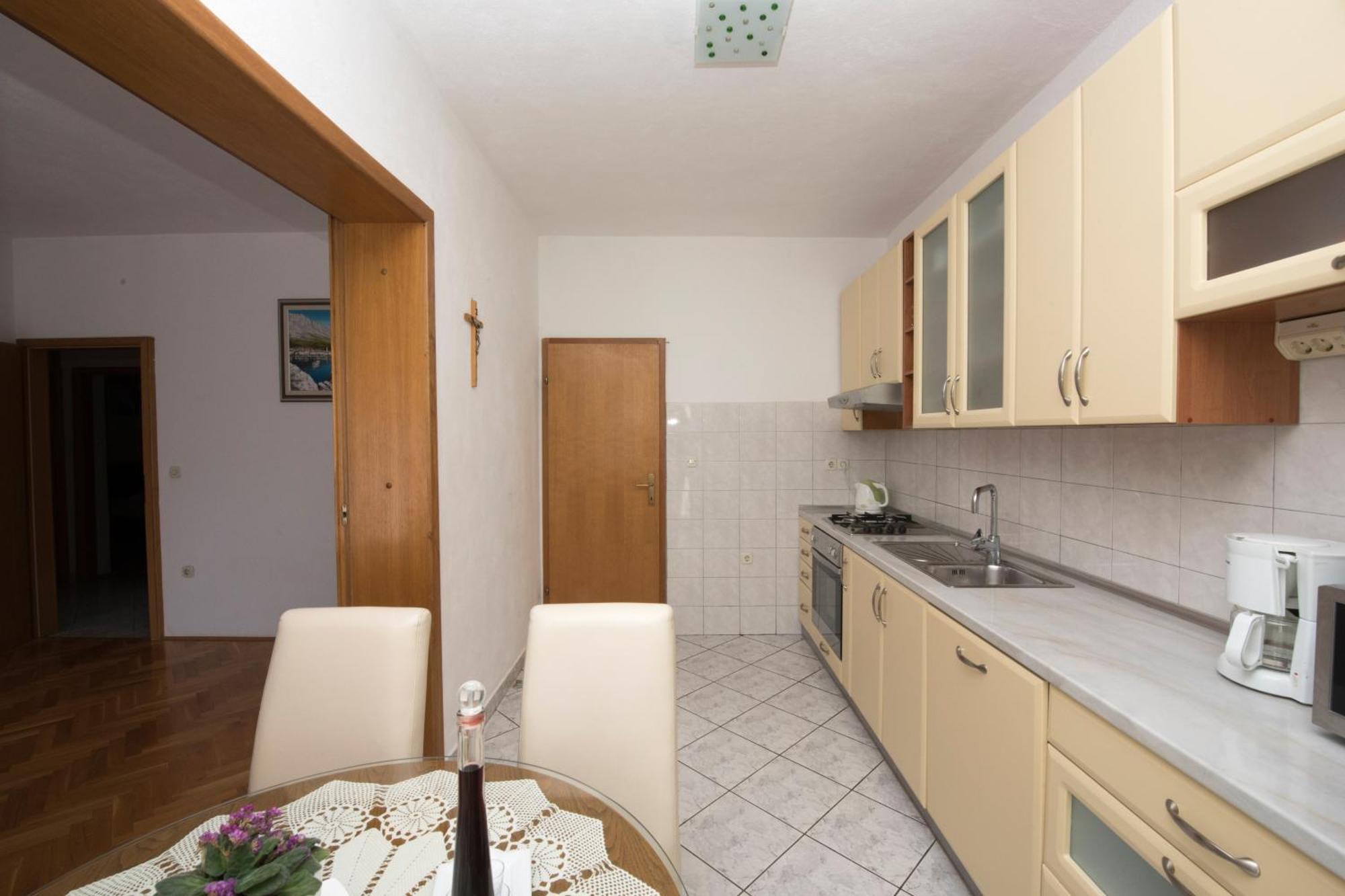 Apartments With A Parking Space Brela, Makarska - 16603 Quarto foto